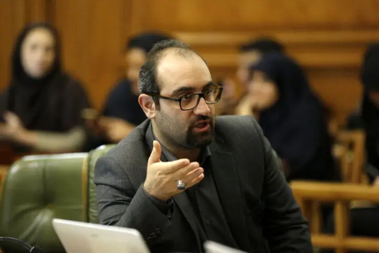 چرا تهران تعطیل نمی‌شود؟!