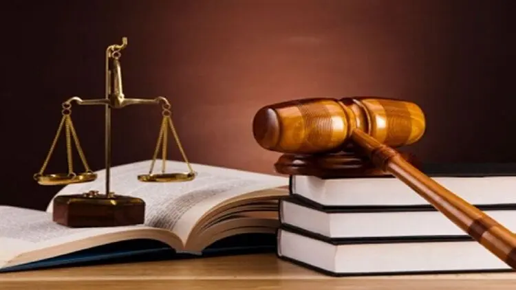 مجازات چند مجرم؛ اهدای 7 تبلت به دانش‌آموزان