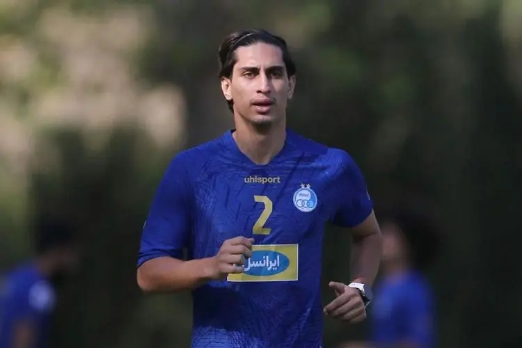 مدافع جدید استقلال هنوز کرونا دارد