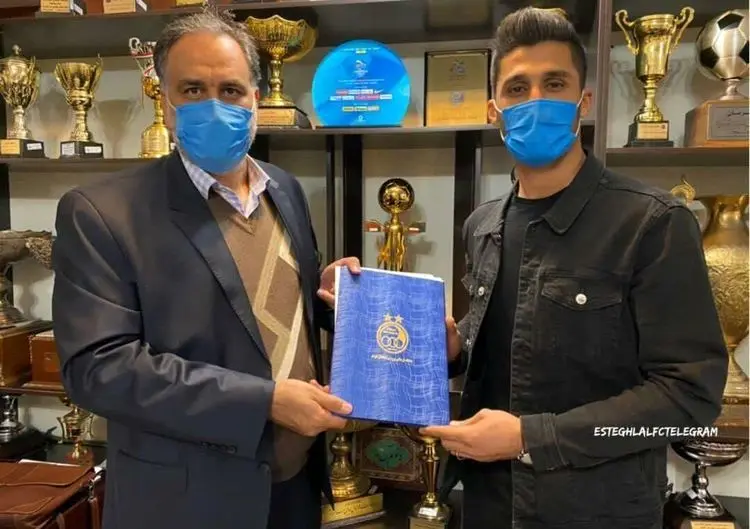 (عکس) دروازه‌بان استقلال قرارداد جدید بست
