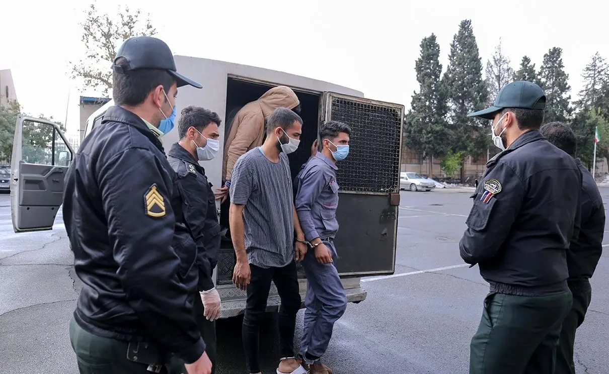(تصاویر) دستگیری زورگیران آزادراه تهران - شمال