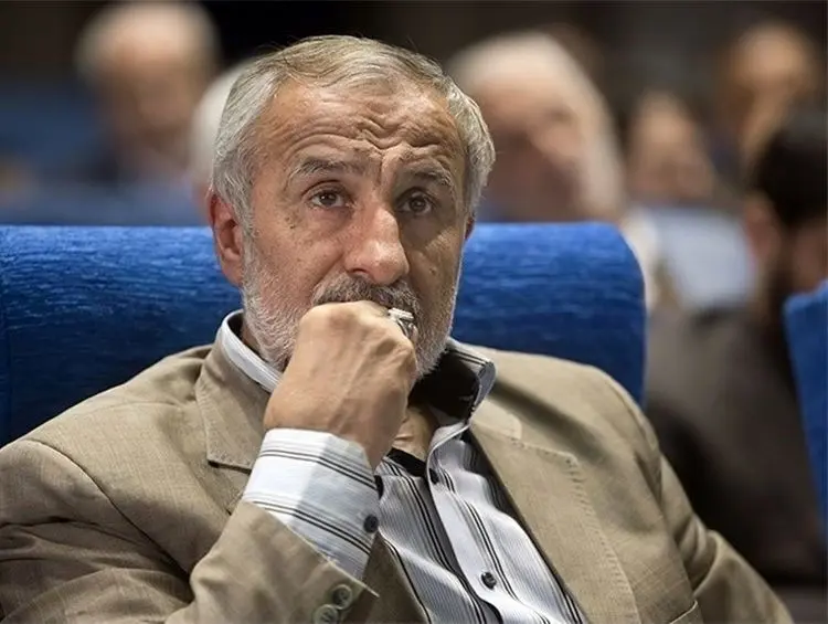 نگاهی به این روز‌های الیاس نادران؛ اقتصاددان تنها