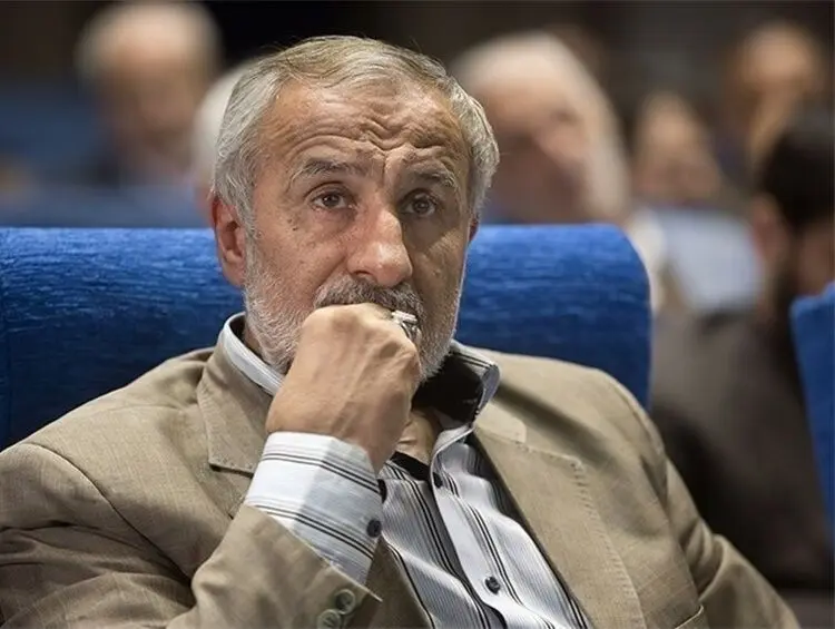 نگاهی به این روز‌های الیاس نادران؛ اقتصاددان تنها
