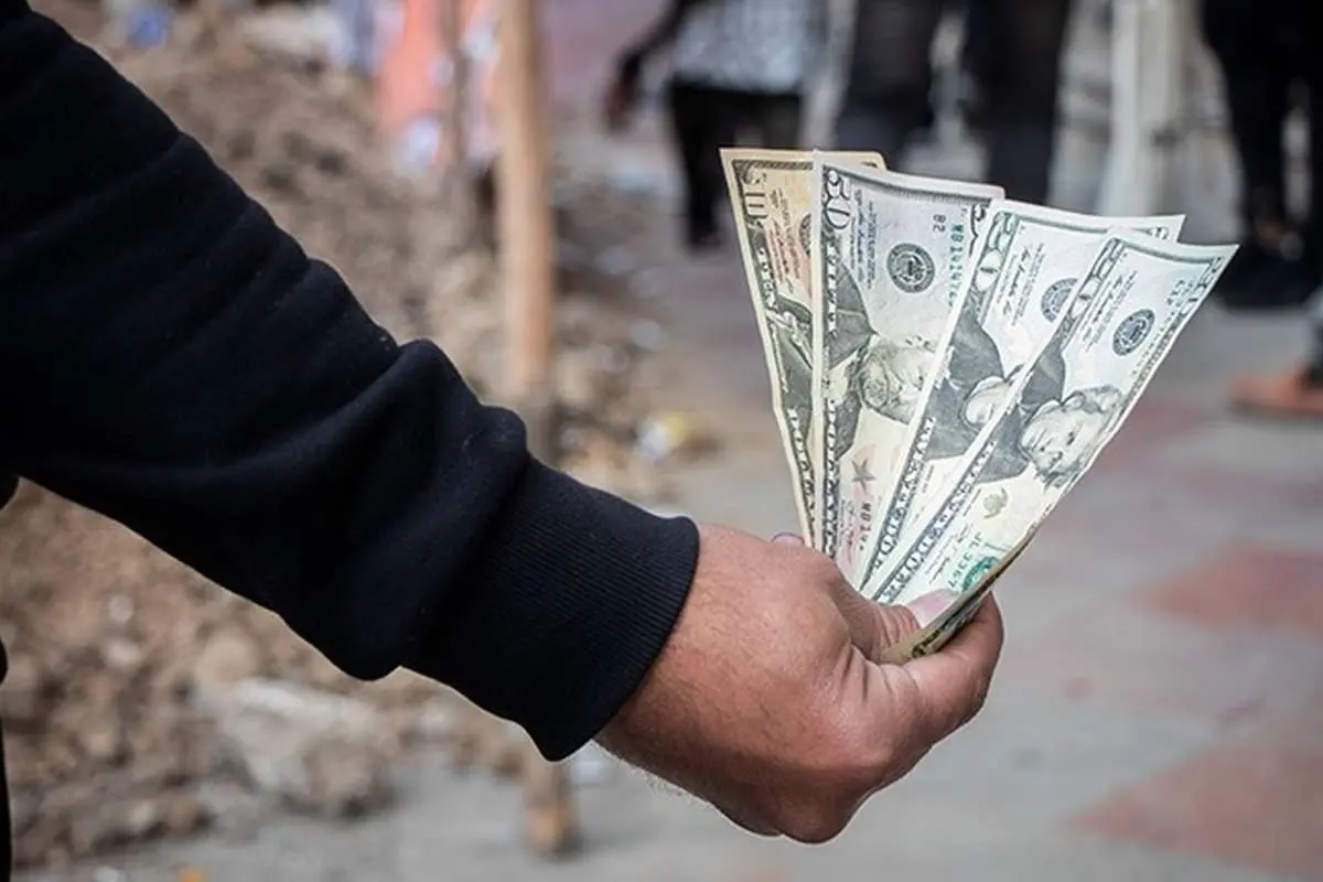 قیمت ارز در بازار آزاد چهارشنبه ۲۸ آبان