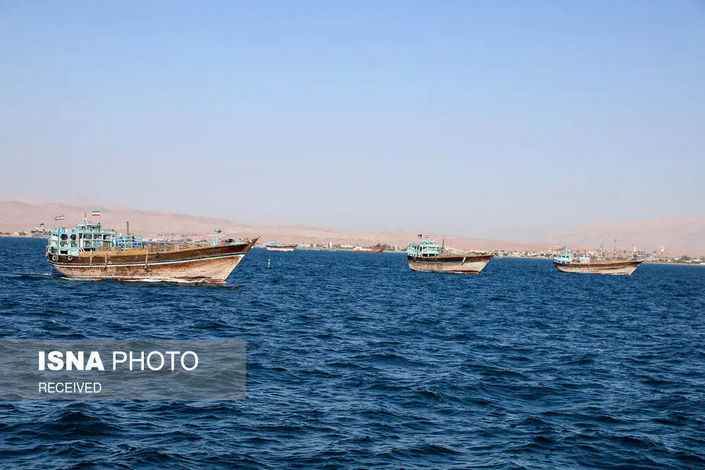 (تصاویر) رزمایش دریایی بسیج با ۱۰۰۰ قایق