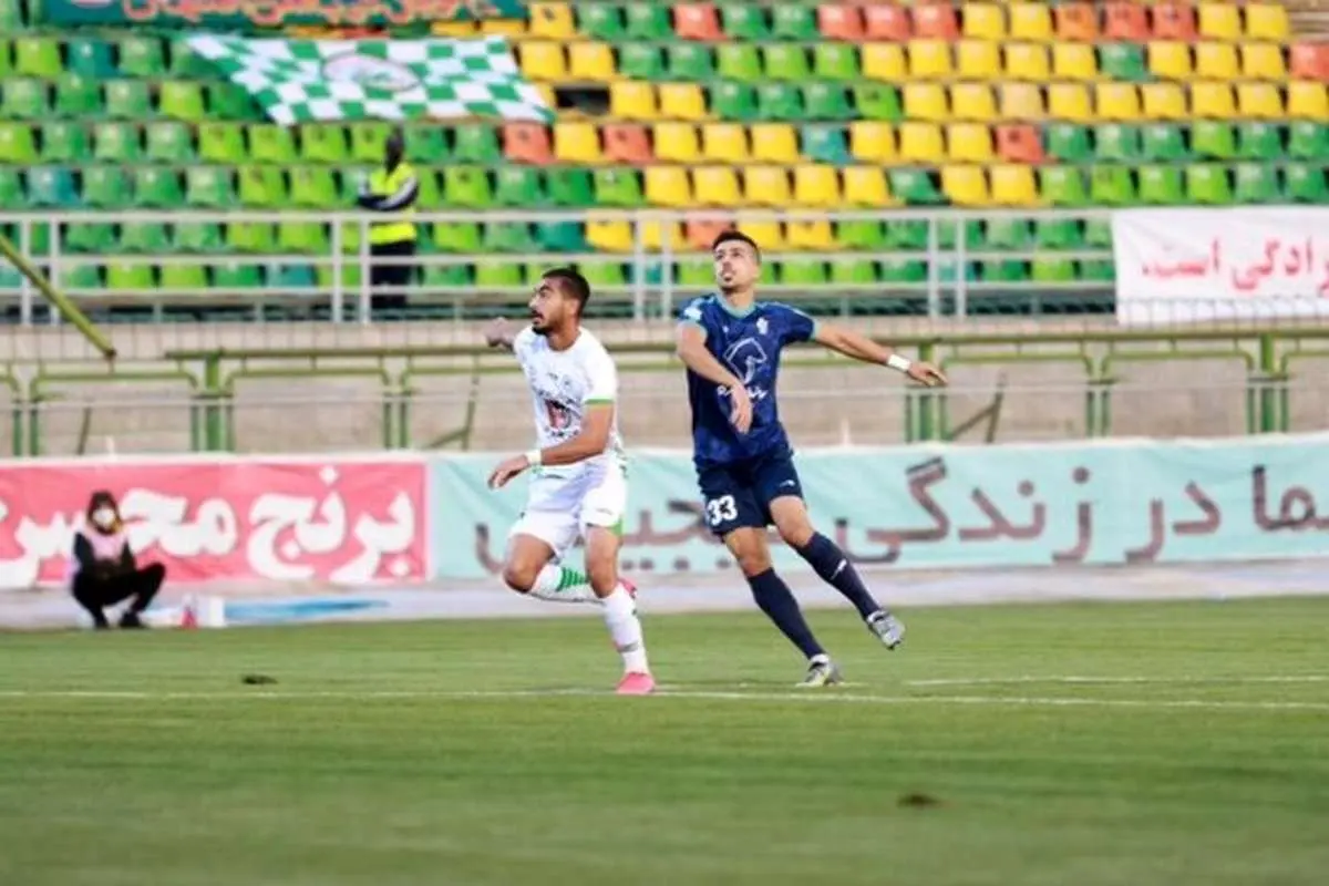 اقدام غیرقانونی داور دیدار ذوب آهن - پیکان!