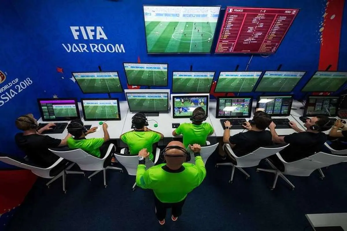 چرا VAR به ایران نمیآید؟