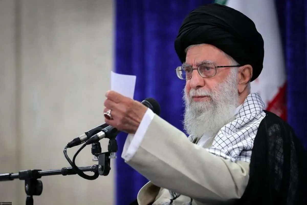 رهبر انقلاب: عاملان و آمران ترور شهید فخریزاده مجازات شوند