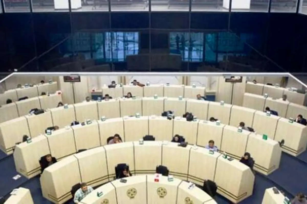 دامنه نوسان یکقدم دیگر تا خداحافظی از بورس