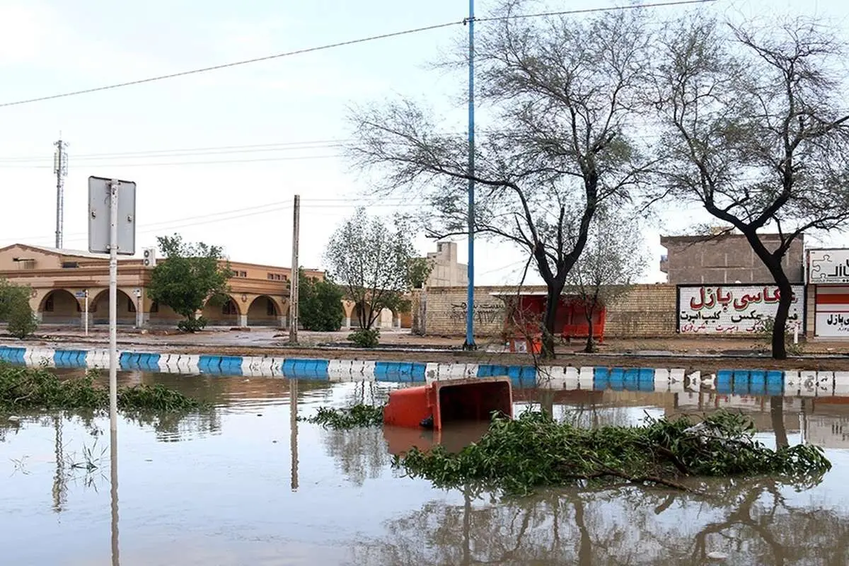 (تصاویر) آب گرفتگی و سیلاب در آبادان