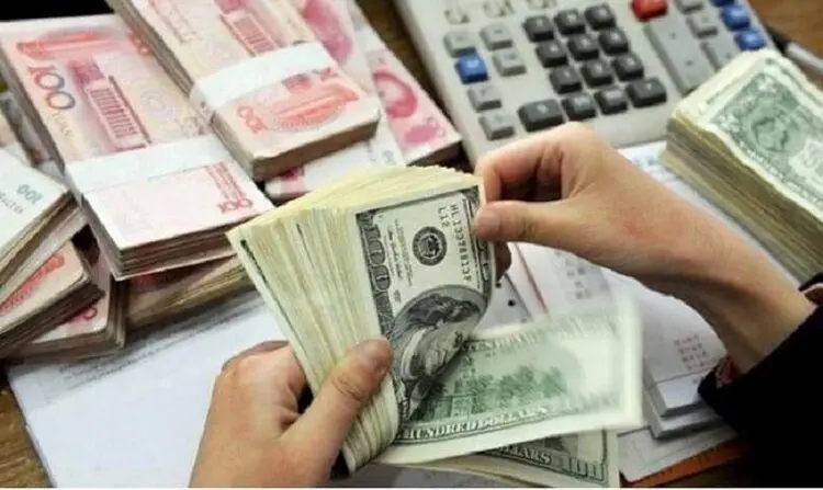قیمت دلار و یورو در بازار امروز دوشنبه ۱۰ آذر