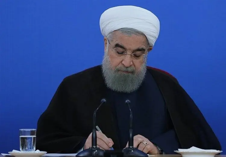 روحانی از شکایتش صرف نظر کرد