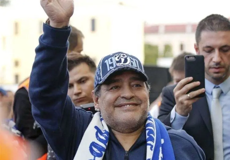 یک پزشک متهم به مرگ مارادونا شد!