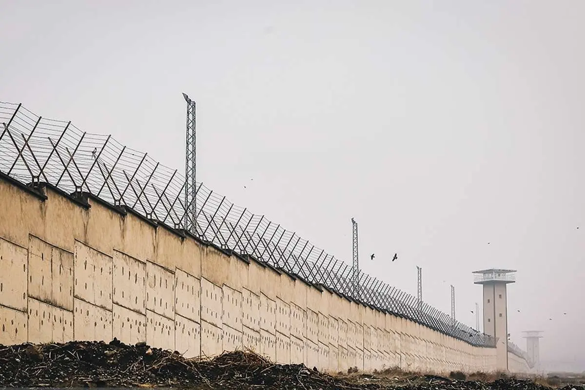 (تصاویر) زندانیان امنیتی در زندان رجایی شهر