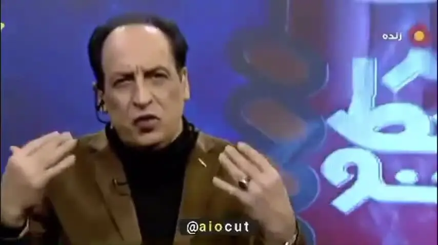 (ویدیو) شیرجه مجری تلویزیون بر روی آنتن زنده هنگام خداحافظی!