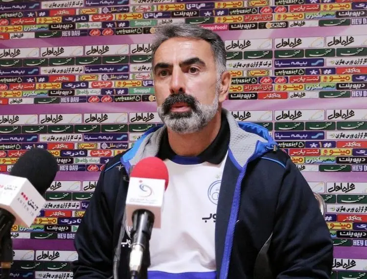 محمود فکری: فردا درباره دیدار استقلال و فولاد حرف می‌زنم