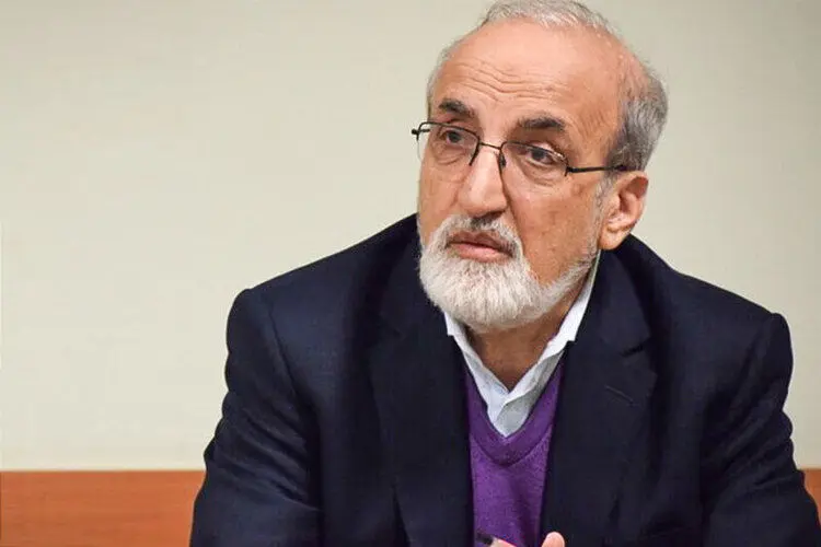 پاسخ ملک‌زاده به انتقادها: در حضور روحانی با ایمنی گله‌ای مخالفت کردم