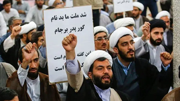 درخواست راهپیمایی «استیضاح رییس‌جمهوری» در قم!