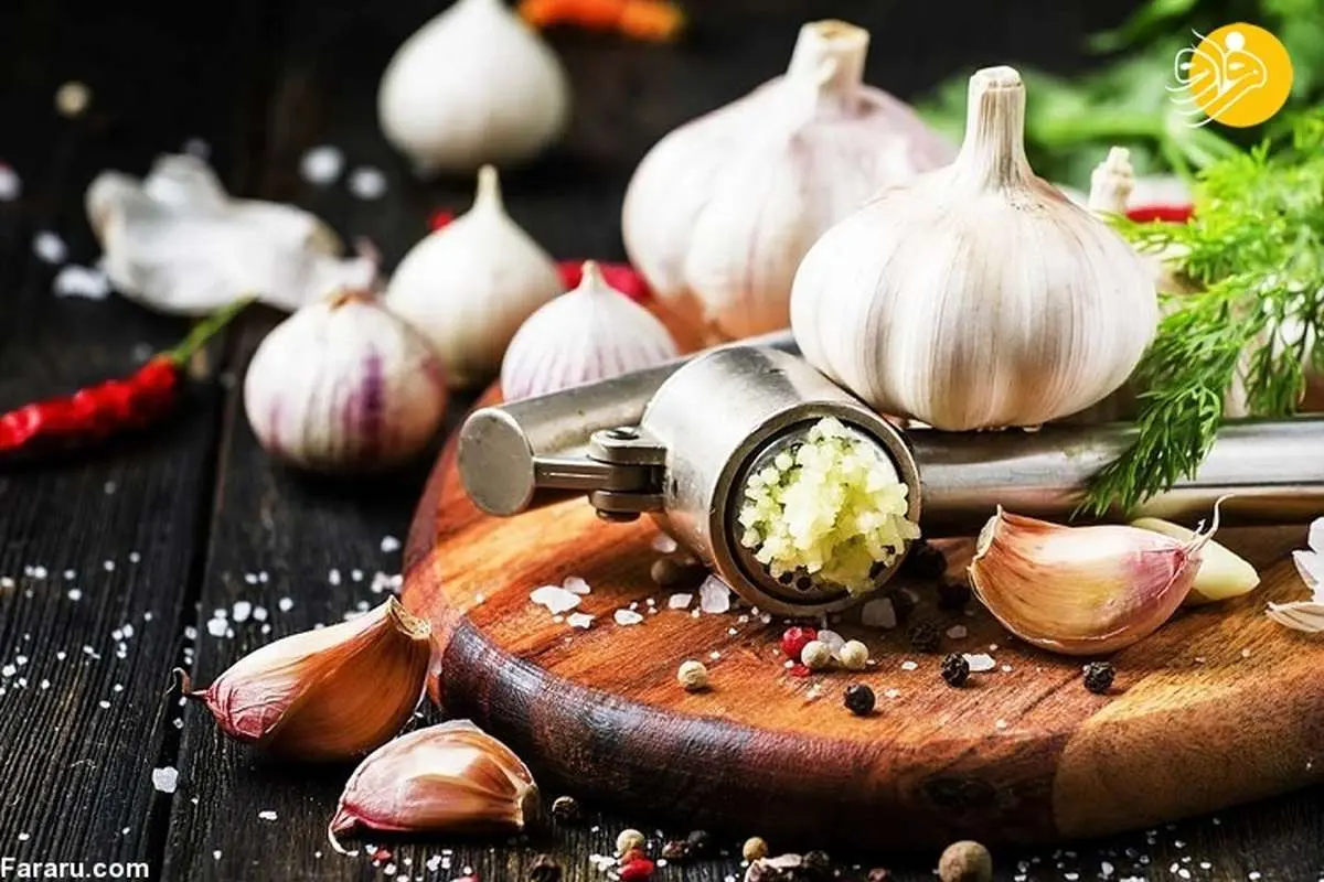 ۱۱ خاصیت شگفت انگیز سیر برای سلامتی