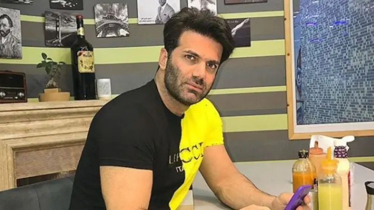 بین رفتن به استقلال و آن دنیا، مردن را انتخاب می‌کنم!