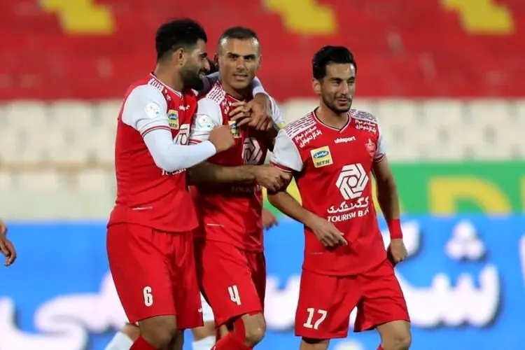 تکلیف بازی پرسپولیس و ذوب آهن تا چهارشنبه مشخص می‌شود
