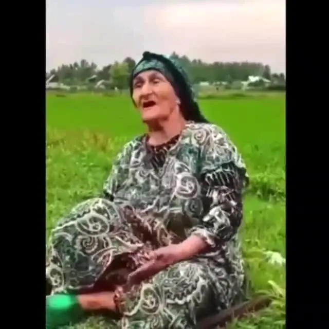 (ویدیو) آواز سوزناک مادر گیلانی