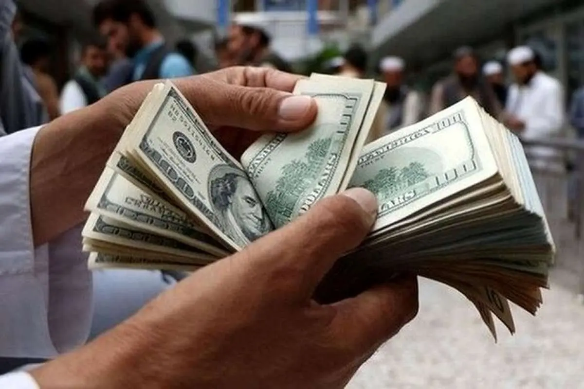 قیمت دلار در صرافی ملی روز چهارشنبه ۱۹ آذر