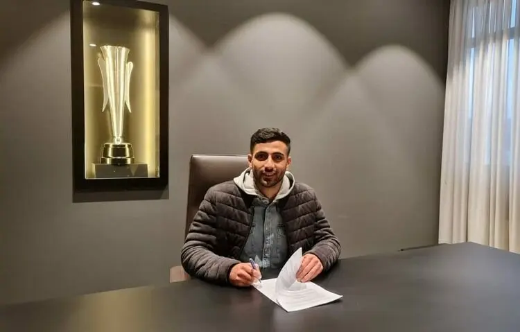 صادق محرمی با دیناموزاگرب تمدید کرد