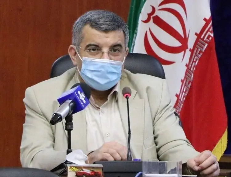 حریرچی: خودمان جلوی دوربین واکسن کرونا می‌زنیم