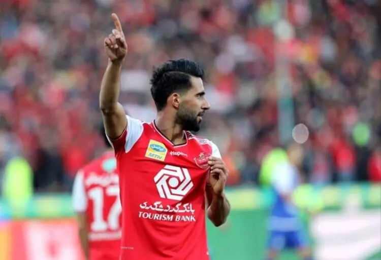 بشار رسن برای همبازی شدن با یک استقلالی از پرسپولیس جدا شد