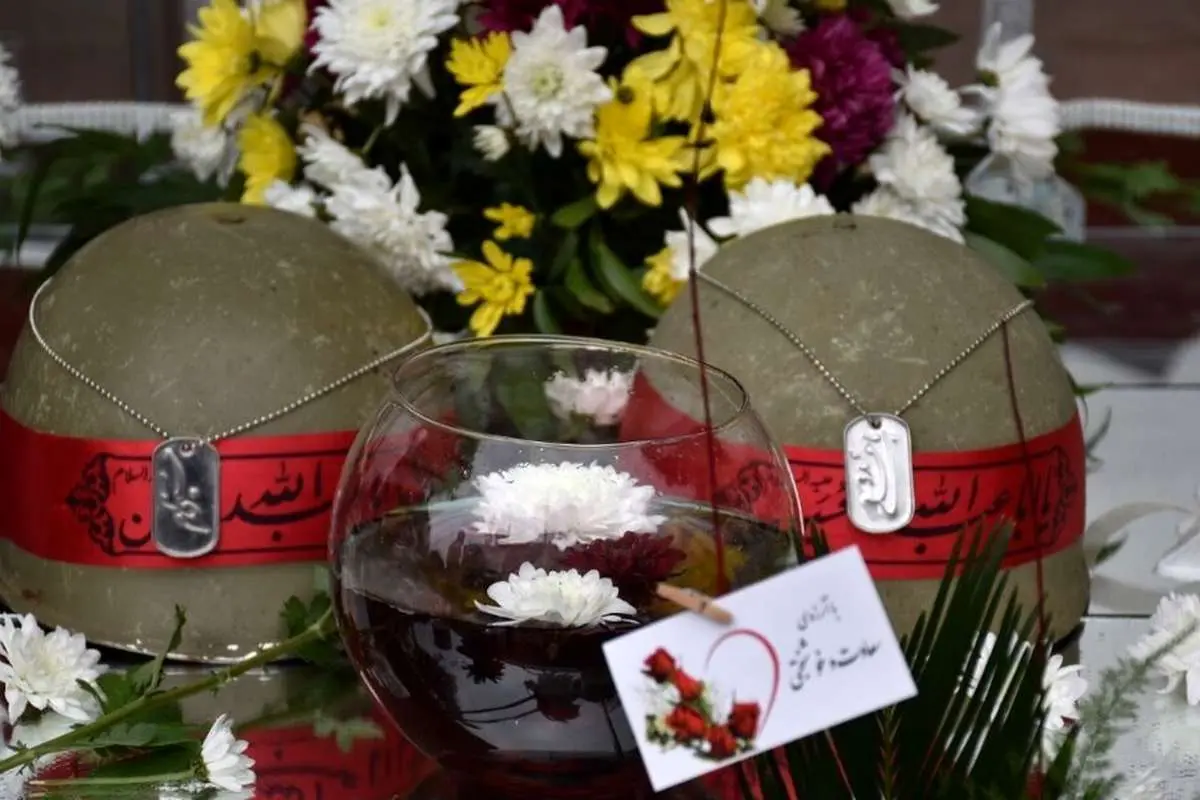 (تصاویر) آغاز زندگی مشترک در جوار مزار سردار سلیمانی