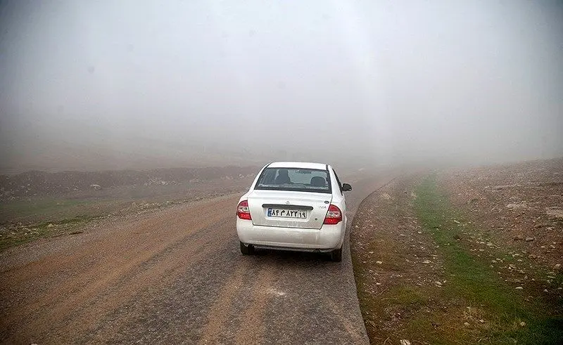 (تصاویر) تدریس در روستای محروم از شاد