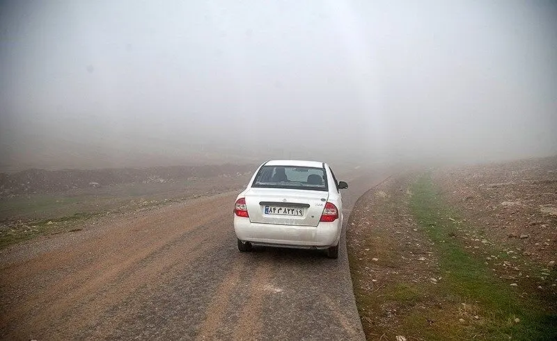 (تصاویر) تدریس در روستای محروم از شاد