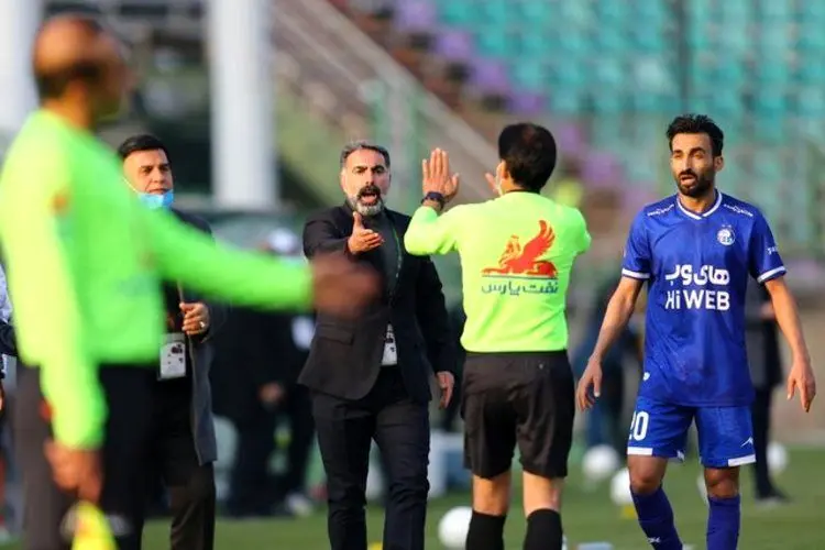 عادت عجیب این روز‌های استقلال!