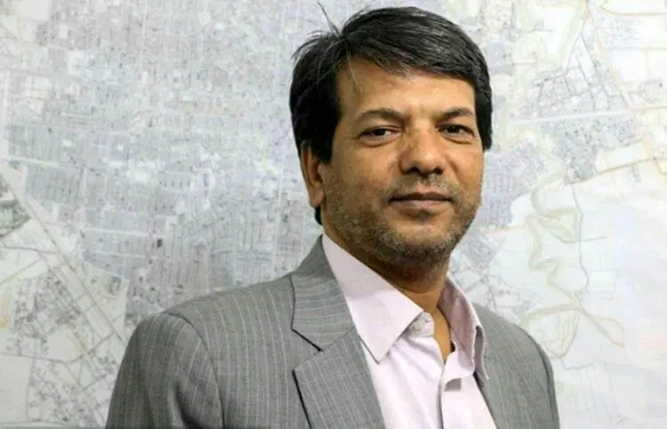 شادمهر: آیا سزاوار است جوانان انقلاب اینگونه افسرده شوند؟