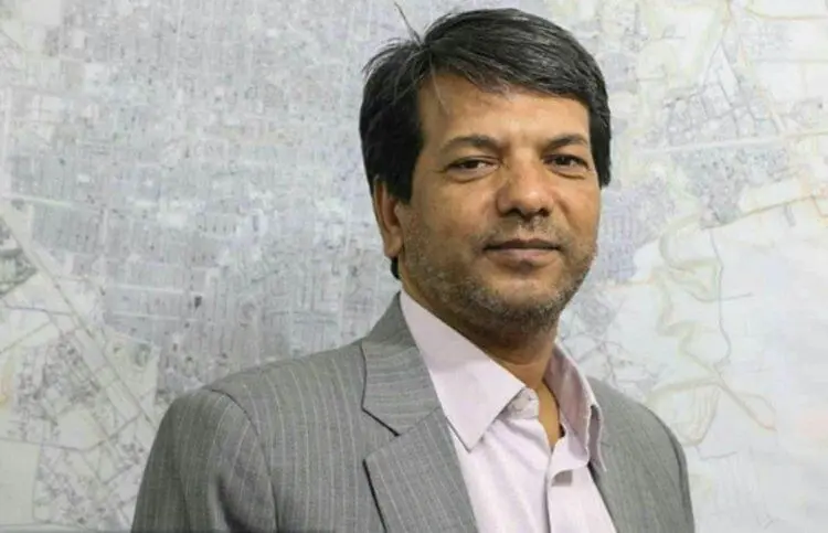 شادمهر: آیا سزاوار است جوانان انقلاب اینگونه افسرده شوند؟