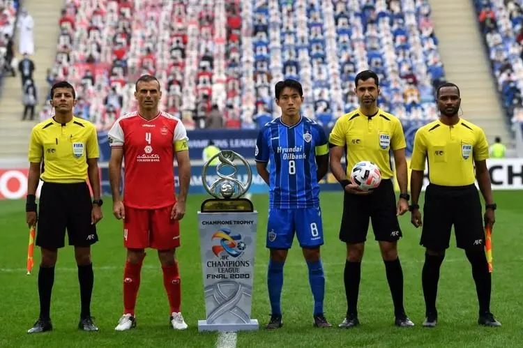 اینستاگرام داور فینال در دست پرسپولیسی‌ها!
