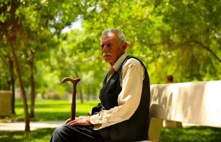 حداقل حقوق بازنشستگان تامین اجتماعی ۲.۸ میلیون تومان است
