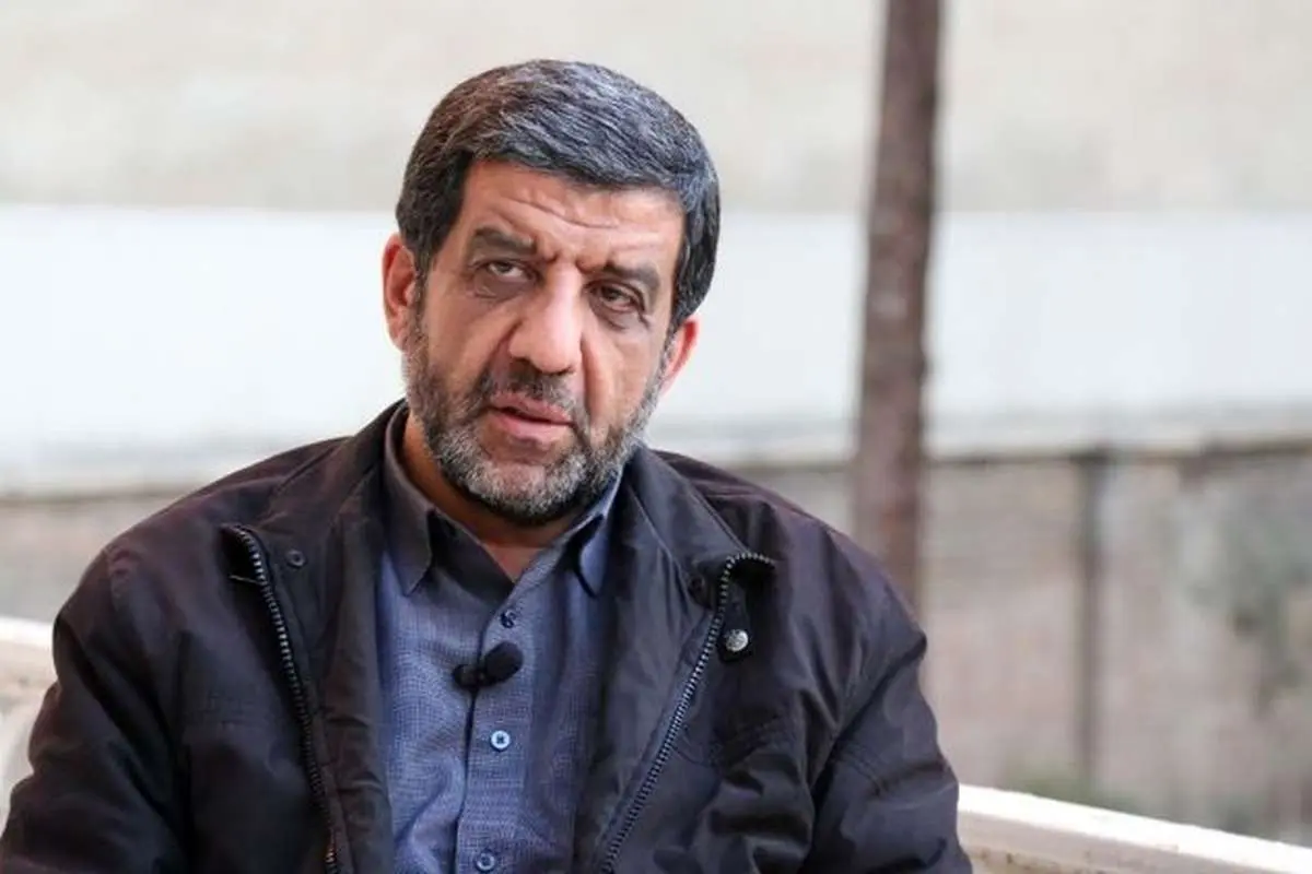 ضرغامی: آملی لاریجانی نباید از طبری دفاع میکرد