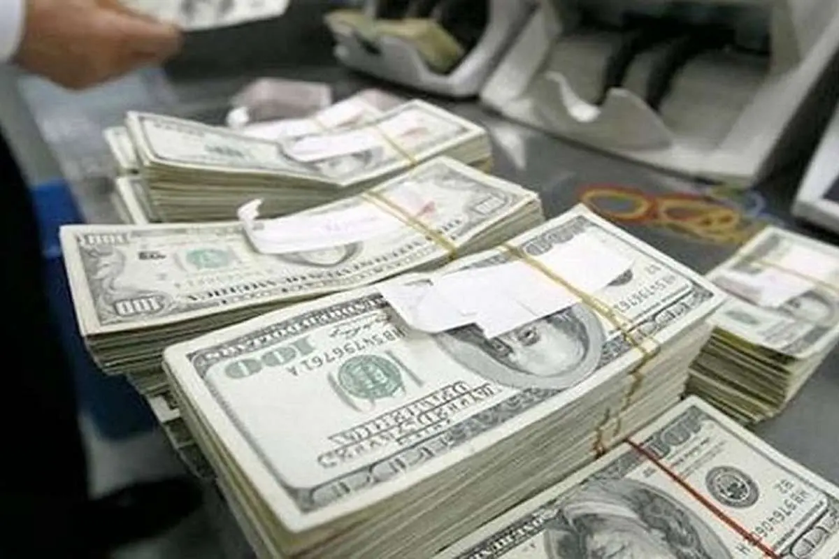 قیمت دلار در صرافی ملی پنجشنبه ۴ دی