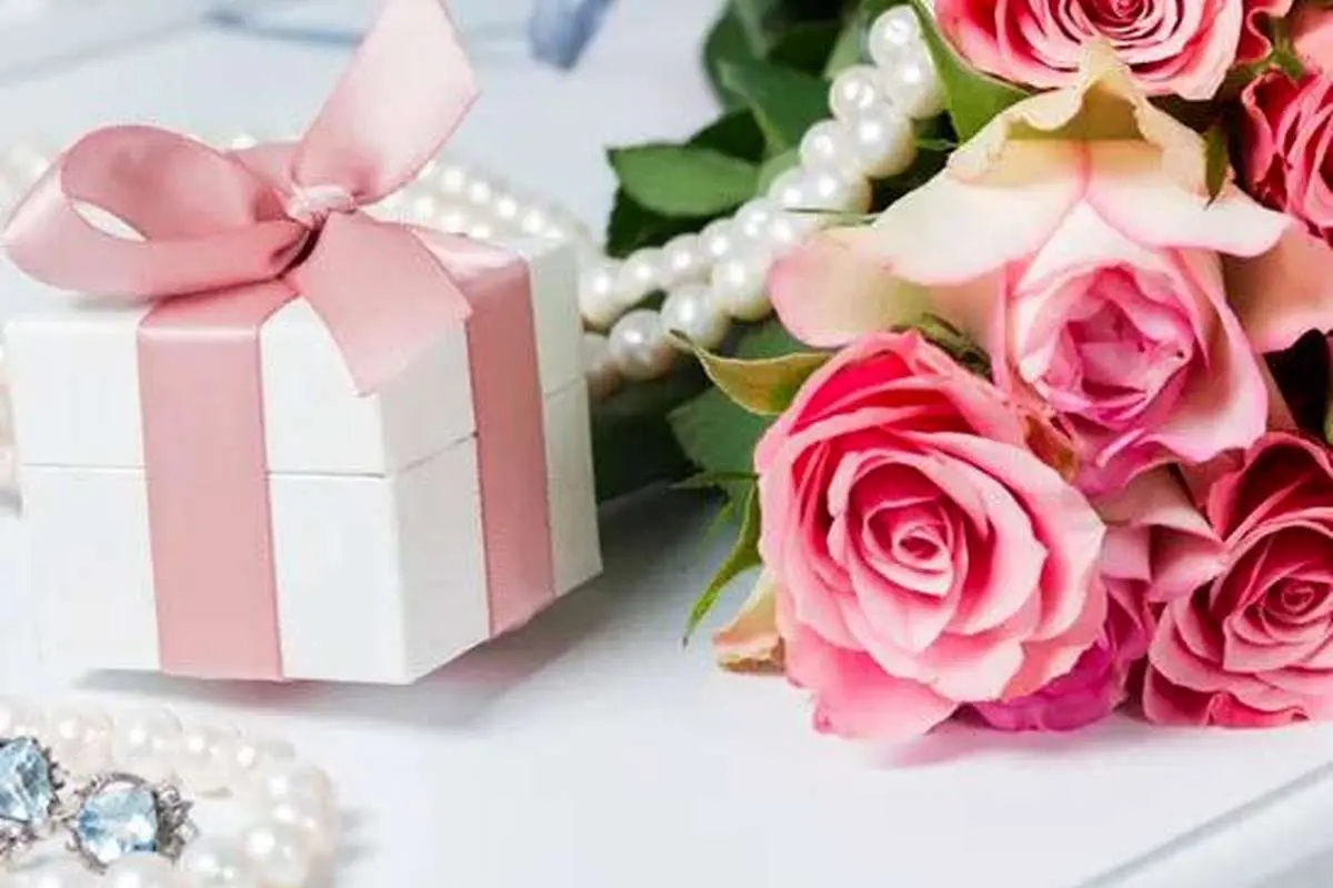 اس ام اس و پیام تبریک تولد به دختر از طرف پدر و مادر