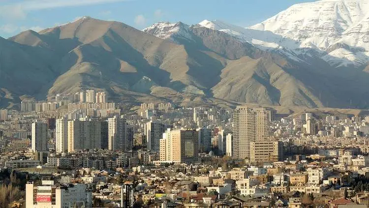 چرا حباب قیمت املاک نیم قرن پابرجا مانده است؟