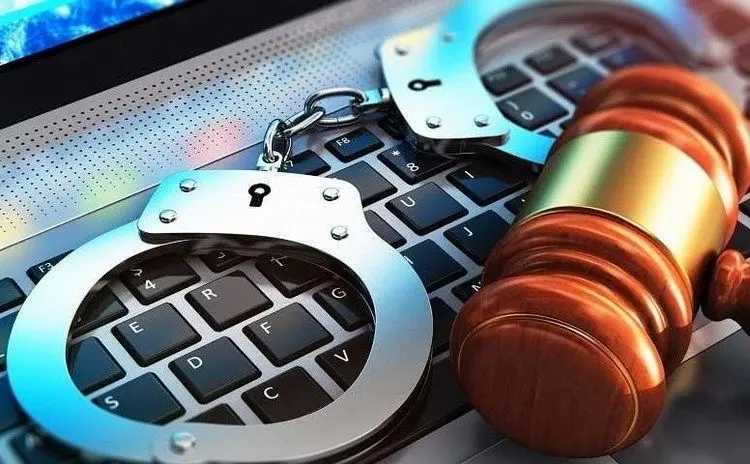 مجازات انتشار فیلم و عکس خصوصی دیگران در فضای مجازی