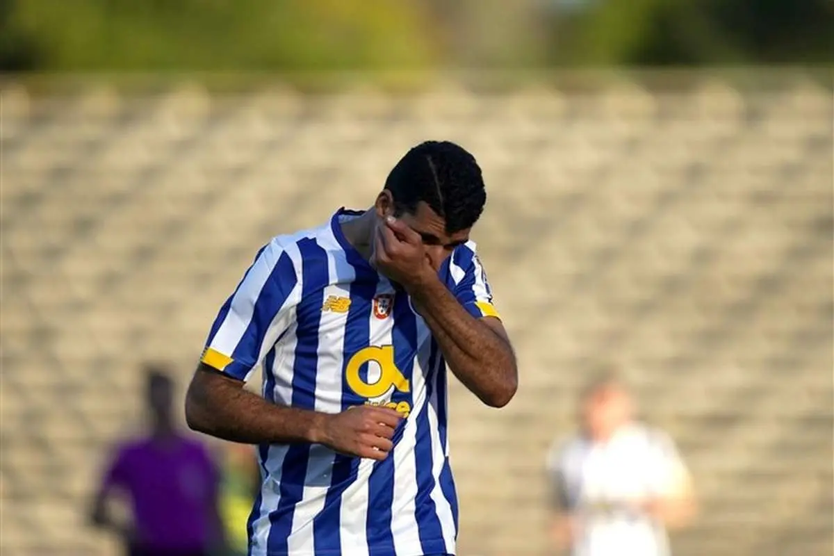 (عکس) مهدی طارمی بالاتر از ستاره لیورپول