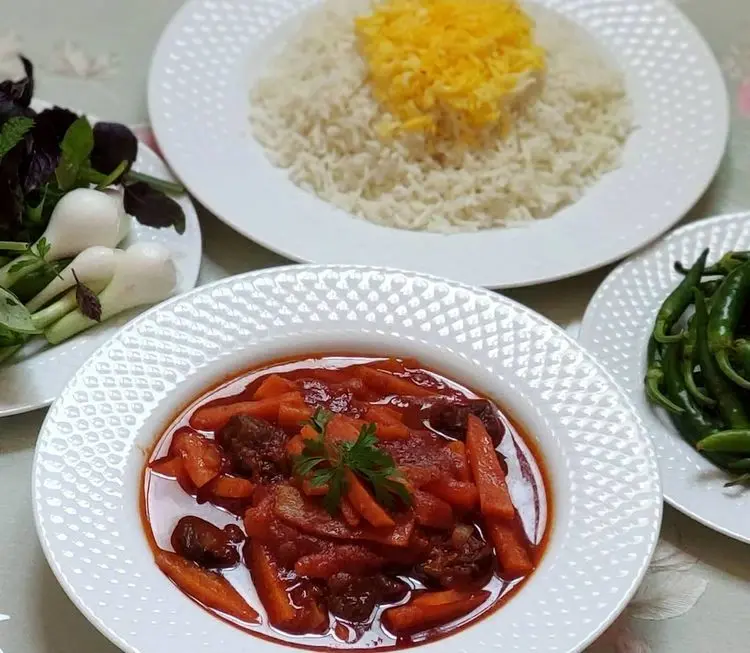 طرز تهیه خورشت هویج غذایی بی‌نظیر از شهر تبریز