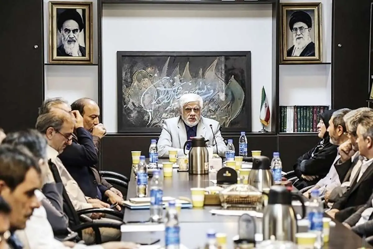 انتخابات ۱۴۰۰؛ اصلاحطلبان با چه کسانی و با چه شعارهایی میآیند؟