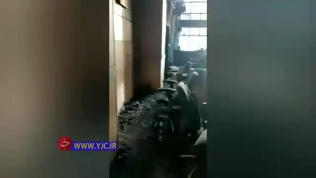 (ویدئو) بانک صادرات زاهدان در آتش سوخت