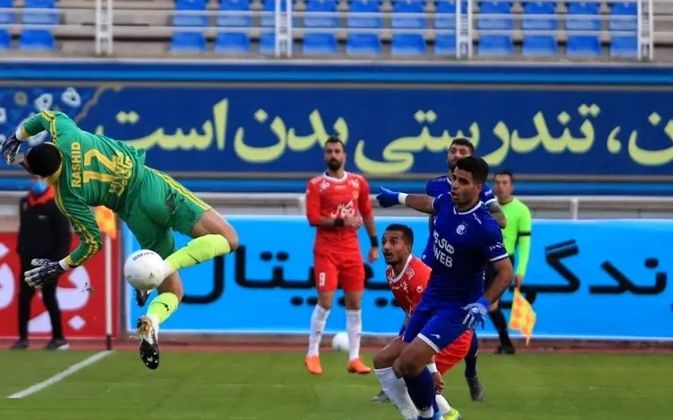 (عکس) مصدومیت دلخراش محمدحسین مرادمند