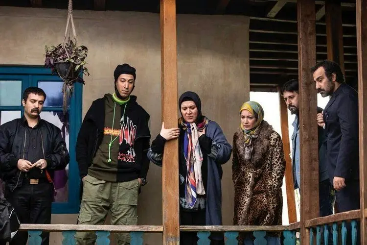 حمله تند و تیز کیهان به سریال «پایتخت»