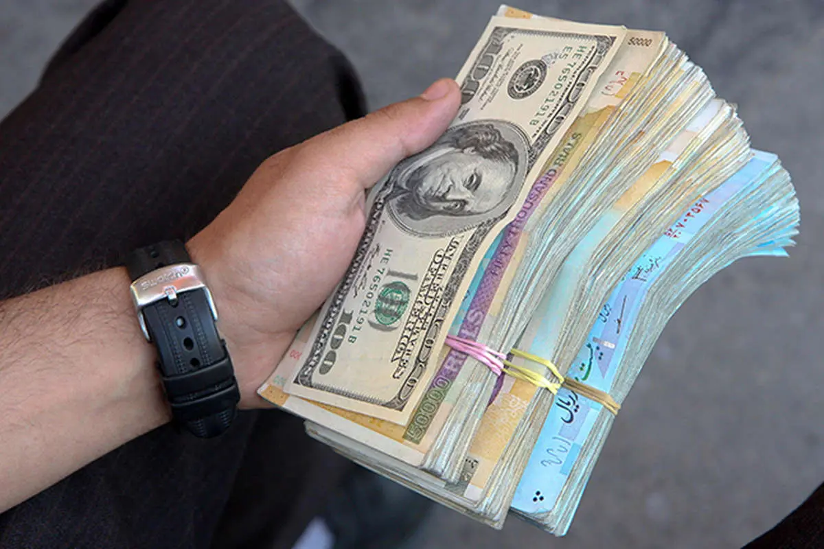 قیمت دلار در صرافی ملی امروز ۲۸ آذر ۹۹